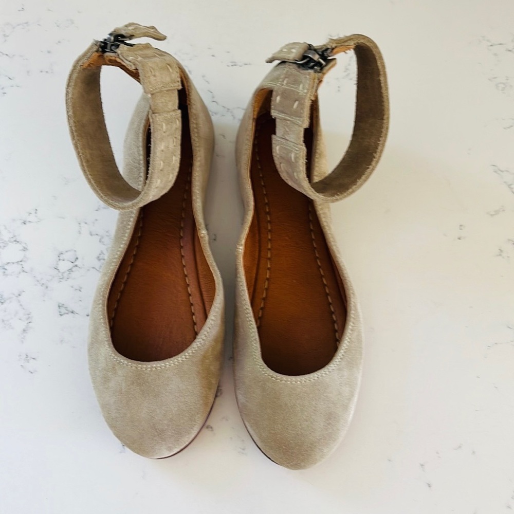 Frye Ash Suede Carson Ankle Strap Ballets Flats - Picture 7 of 14